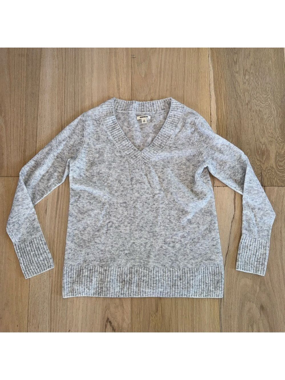 Goodthreads Light Gray Long Sleeve V-Neck Sweater Wool Size XS